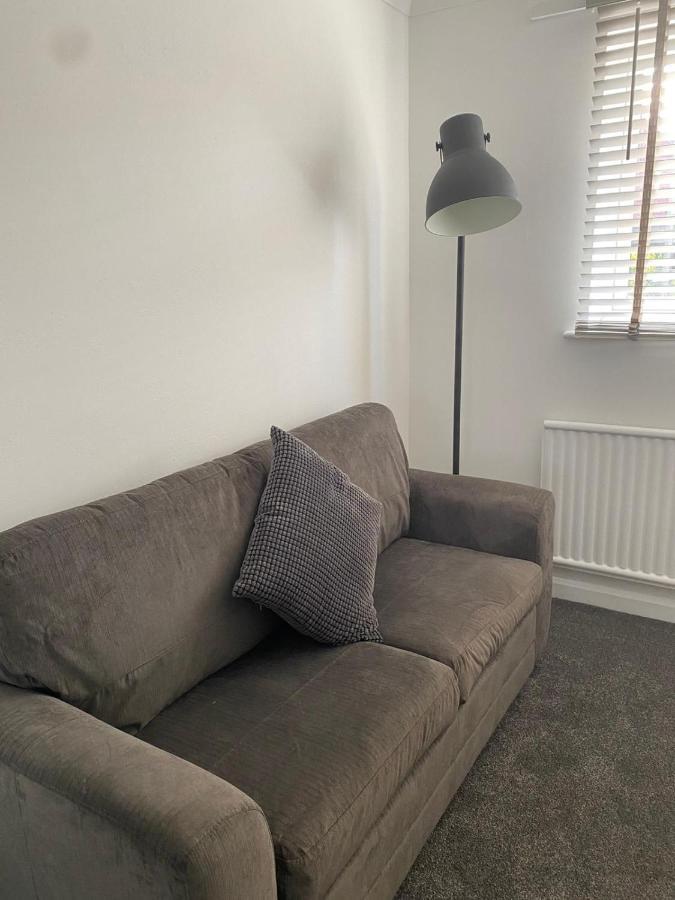Riverside Park Ground Floor Apartment - St Neots Екстер'єр фото