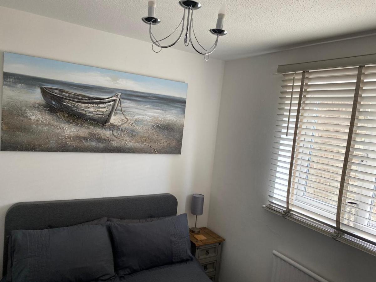 Riverside Park Ground Floor Apartment - St Neots Екстер'єр фото